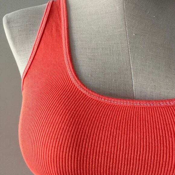 American Eagle Outfitters Boyfriend Tank Womens Size M Set of 6 - Picture 8 of 12